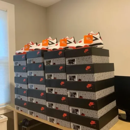 sneaker liquidation pallets europe