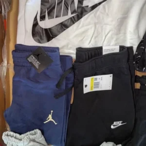 pallet abbigliamento nike in liquidazione