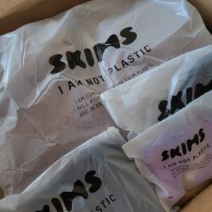 skims workout clothes