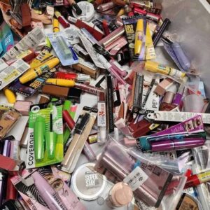 acquistare pallet cosmetici all'ingrosso