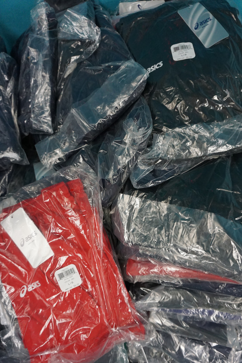 asics abbigliamento donna